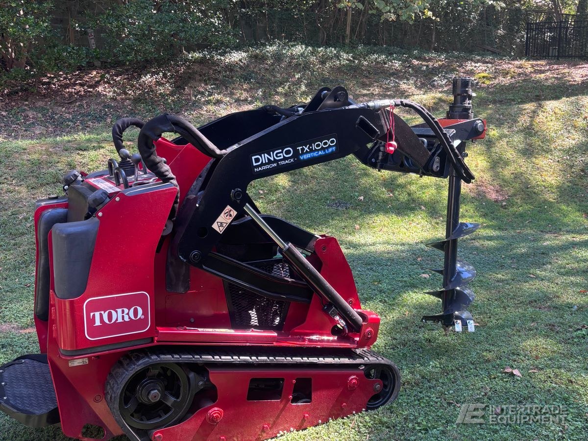 2015 Toro Dingo TX1000 — photo 1